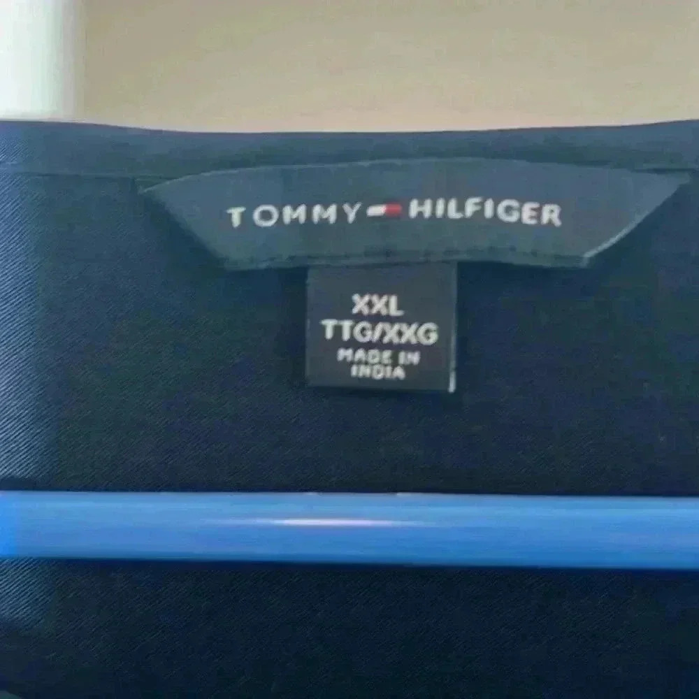 XXL Tommy Hilfiger navy tank shell like new - Picture 5 of 6